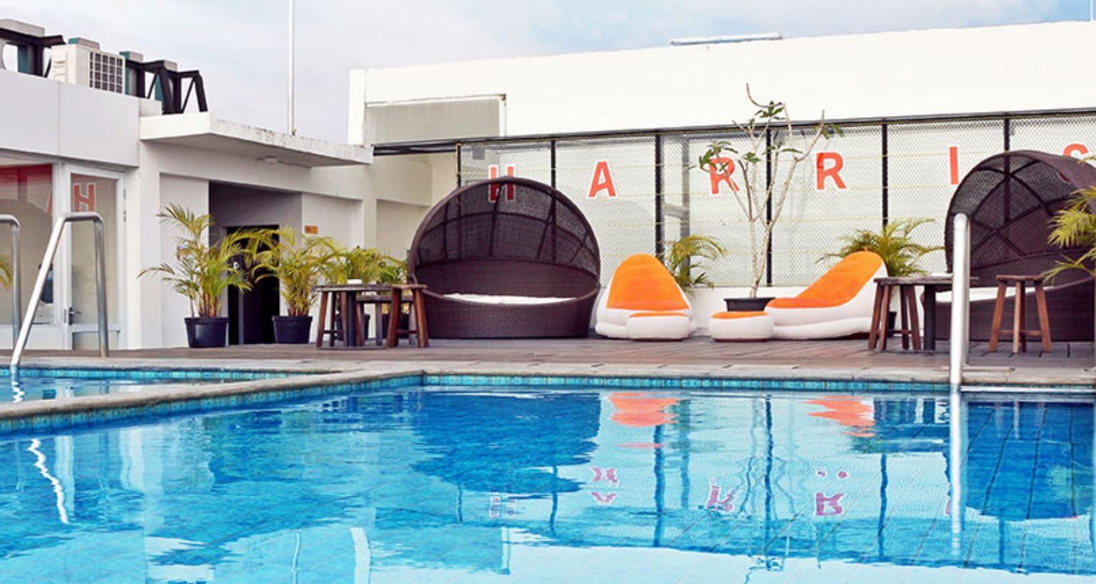 Harris Hotel Pontianak Exterior foto